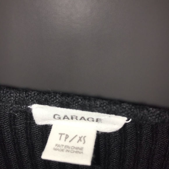 GARAGE BUTTON UP BLACK SHIRT - Picture 2 of 2